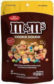 M&M Cookie Dough (241g)