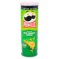 Pringles Rich Cheesey Garlic (110g): Korea